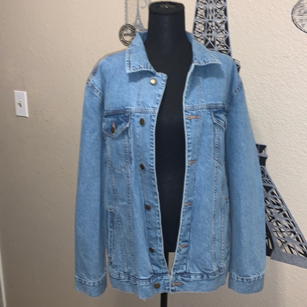 Brand New Women’s Denim Jacket